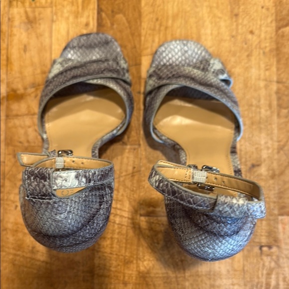 MICHAEL Michael Kors Gray Heels with Snakeskin Pattern - Picture 5 of 7